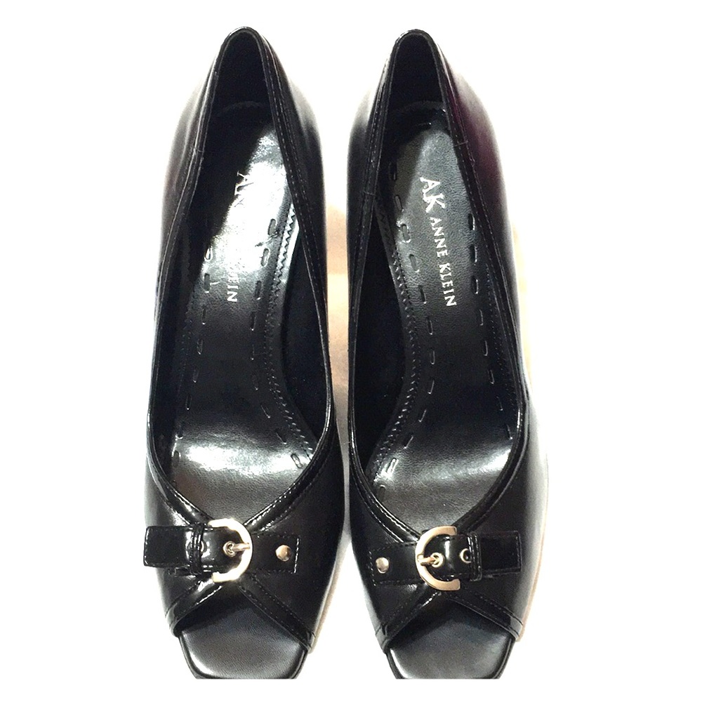 AK Black heels. Never worn.